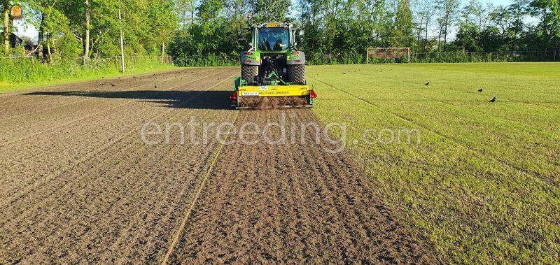 Tractor + Koro Recycling Dresser