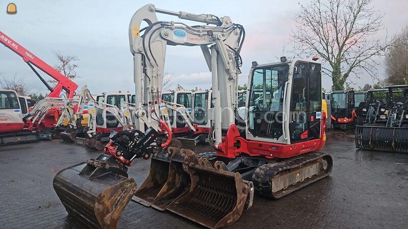 Takeuchi TB370 + DKS