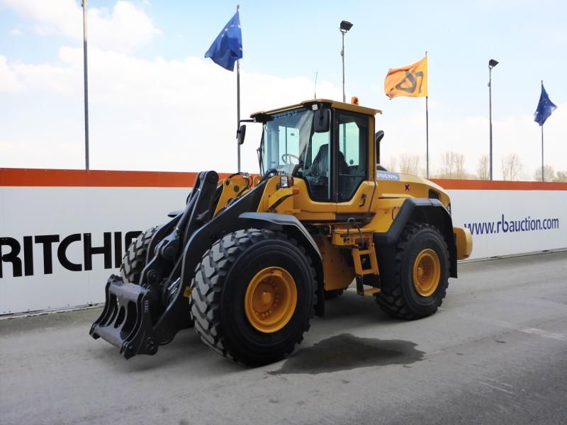 Volvo L110G Voor Ritchie Bros. Moerdijk - Entreeding.com